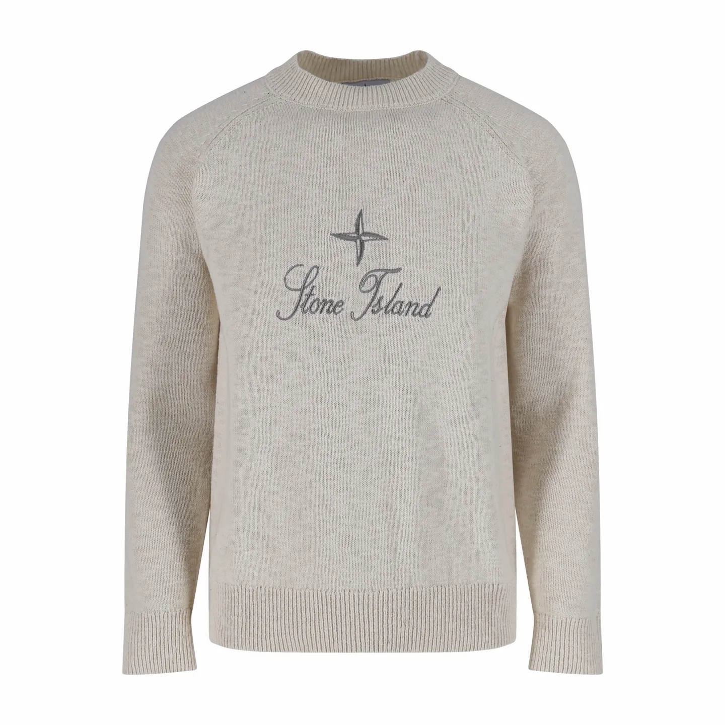 P460 Stone Island Stone Island embroidered sweater (apricot). The original version was purchased and developed for 4,050 yuan. It is woven with yarn knitted from 58% wool and 42% nylon. The classic navy blue tone outlines a simple silhouette, and the raglan sleeve design takes into account both wearing comfort and the beauty of the shoulder line. The white embroidered brand logo and starburst pattern on the chest form a visual highlight, and the delicate stitching shows the craftsmanship. The selected knitted fabric is soft and skin-friendly, and the ribbed collar, cuffs and hem enhance the stiffness of the silhouette. Whether worn alone or layered, you can easily create a daily look that combines functionality and style. Size:S-M-L
